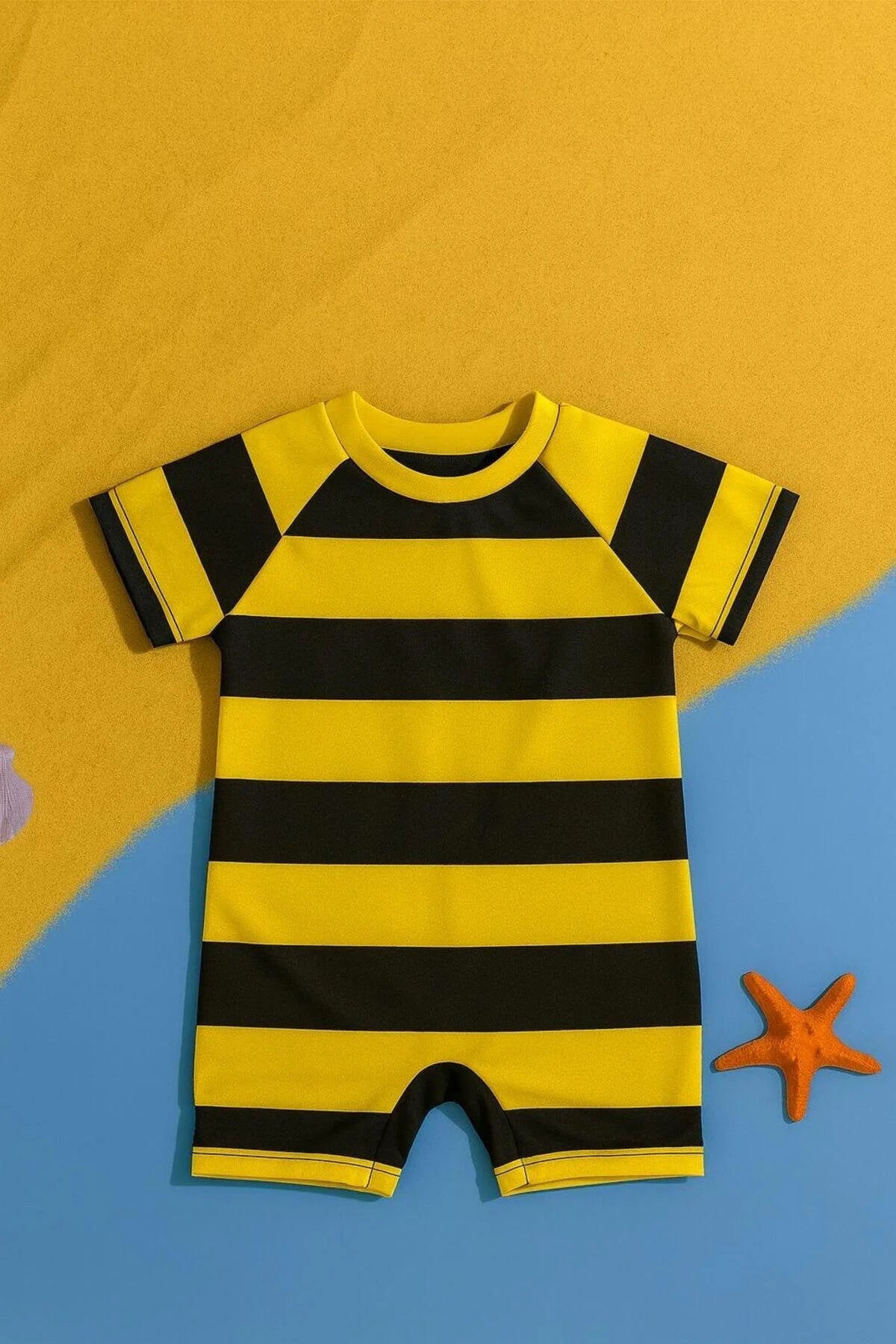 Çocuk Unisex Tulum Mayo Arı Kostüm Desenli Arkadan Fermuarlı Bone Hediyeli Esnek ve Rahat 1-5 Yaş