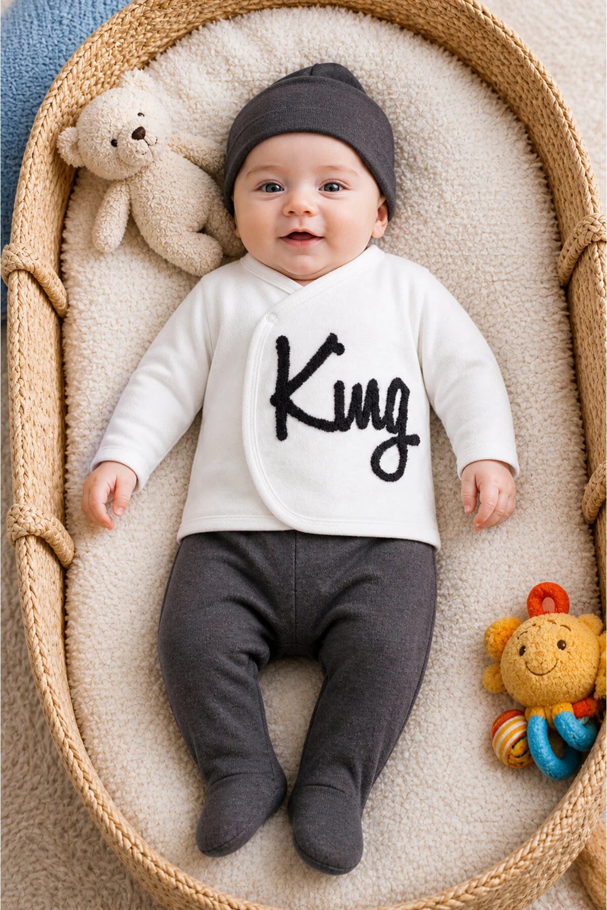 King 3 Parça Hastane Çıkış Seti Bebek Takımı