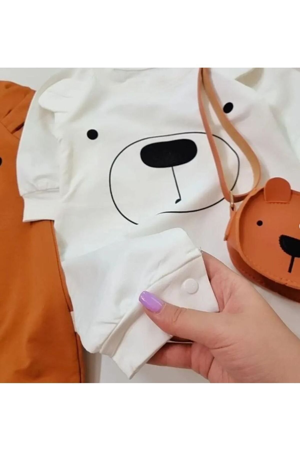 Gülen Yüz Desenli Şapkalı Bebek Tulum