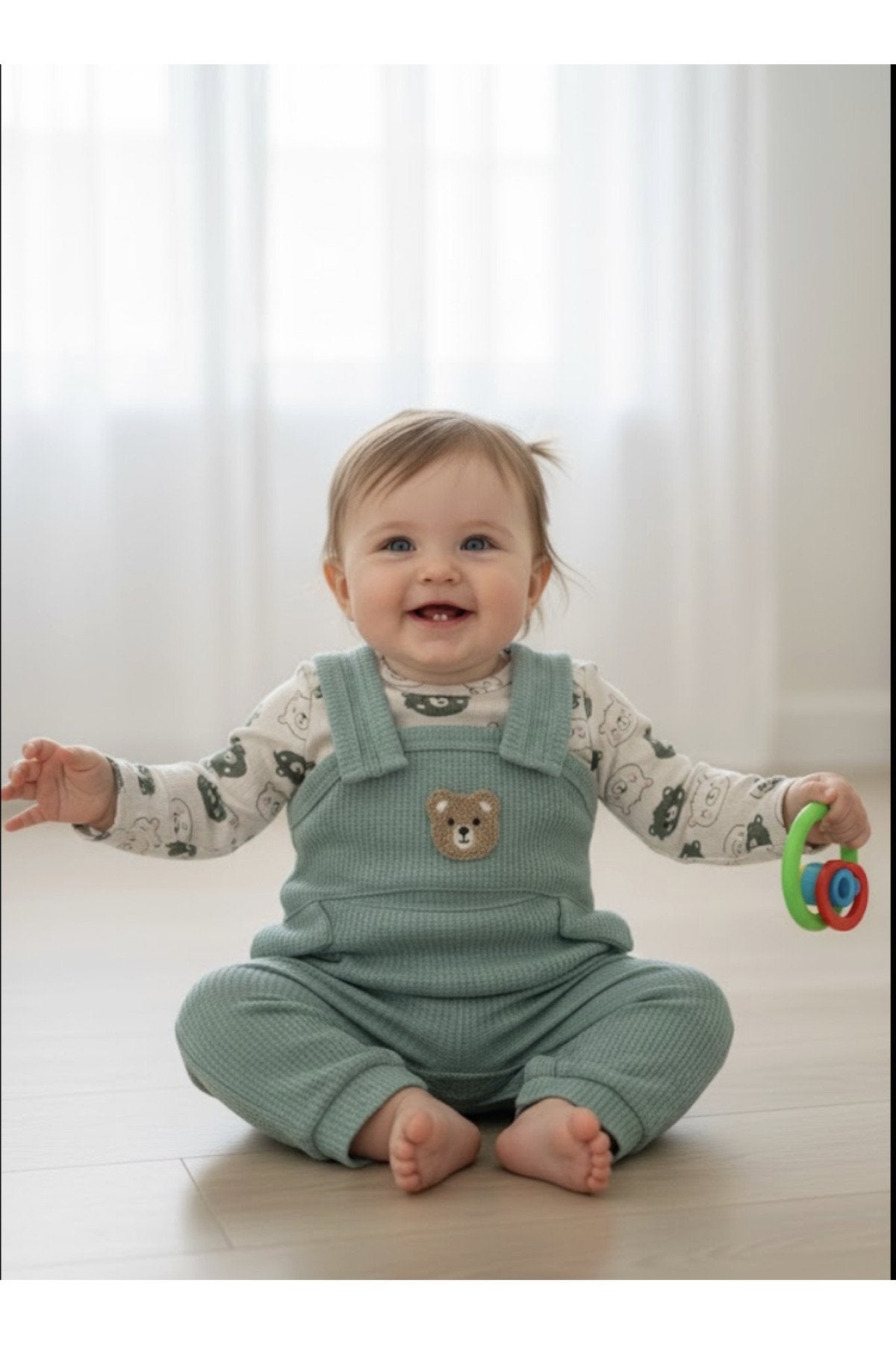 Organik Pamuklu Çıt Çıtlı Bodyli Salopetli Ayıcık Desenli İki Parça Bebek Takımı 0-12 Ay