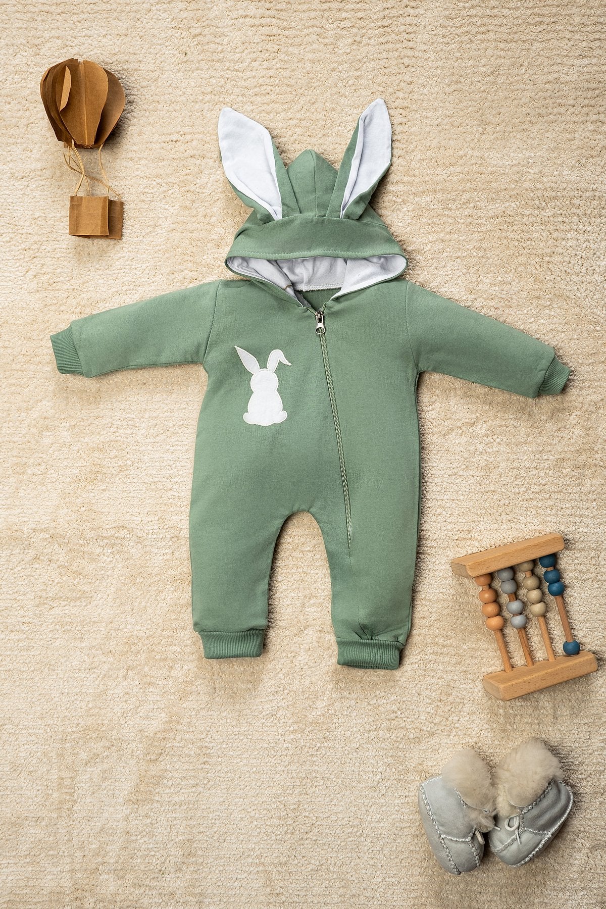 Tavşan Nakışlı  Kulaklı  Tulum