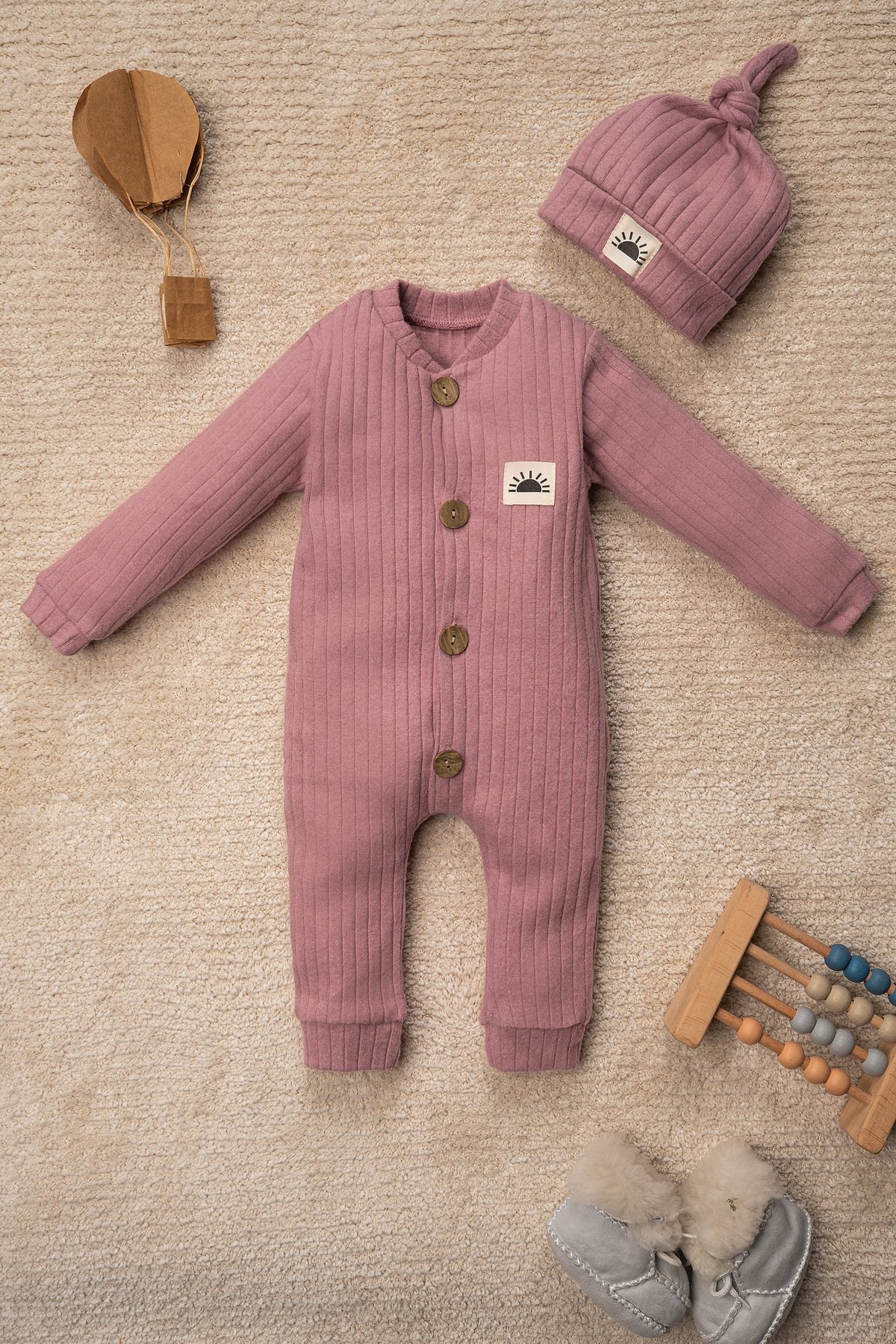 Güneş Armalı Bereli Düz Renk Tulum Bebek Takımı