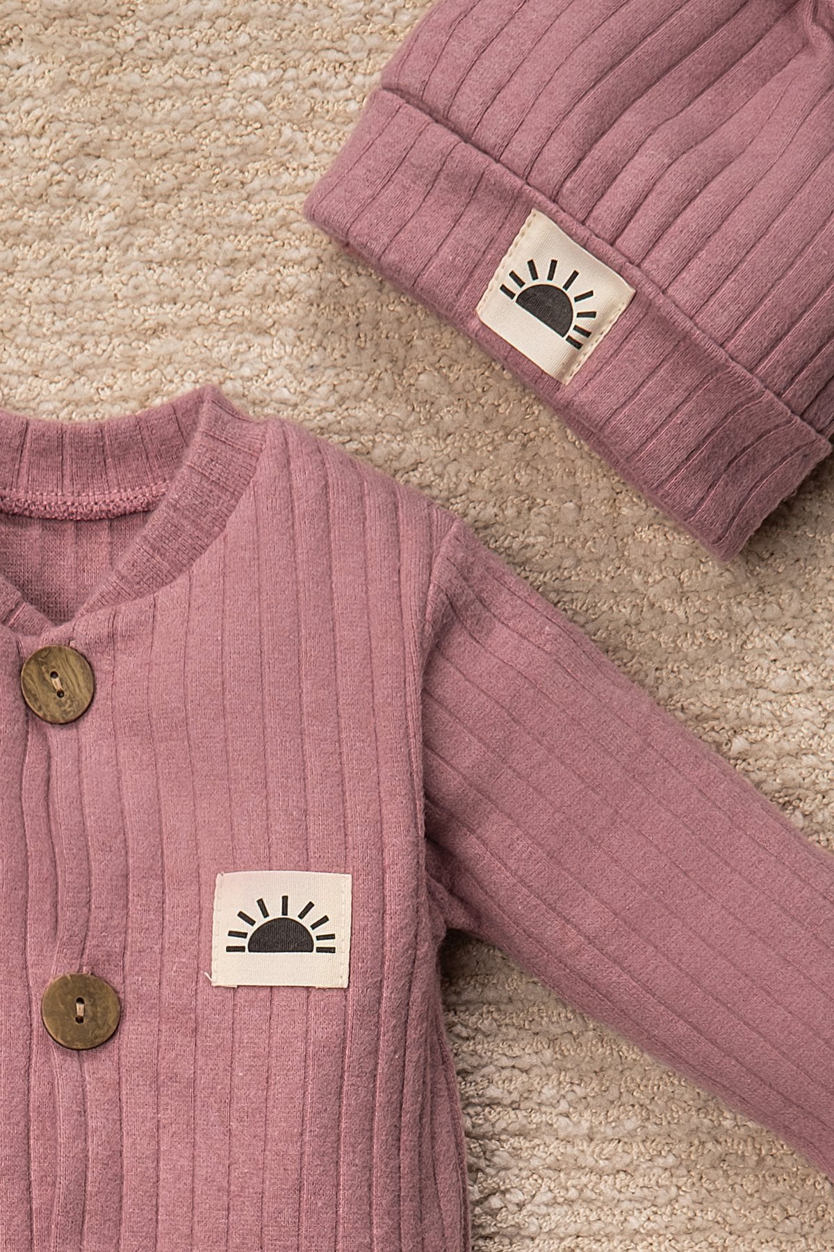 Güneş Armalı Bereli Düz Renk Tulum Bebek Takımı