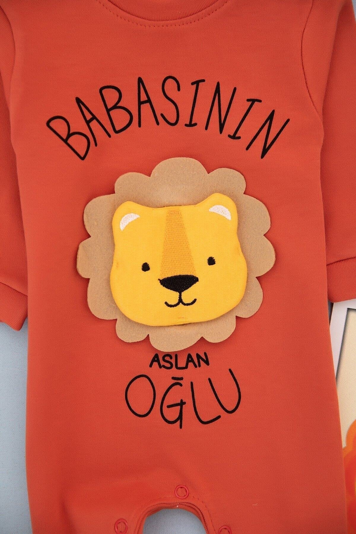 Babasının Aslan Oğlu Baskılı Gri Erkek Bebek Tulum