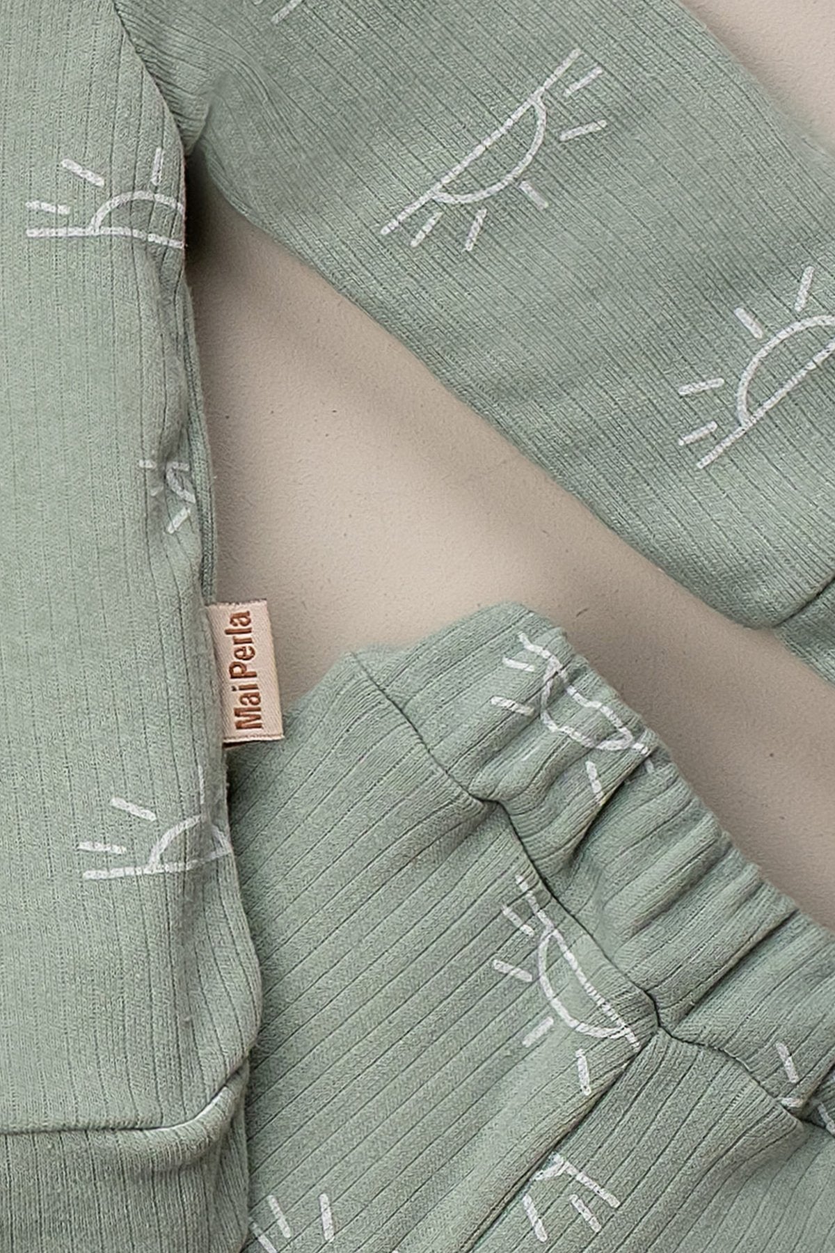 Alt Üst Güneş Desenli 2 li Bebek Takımı