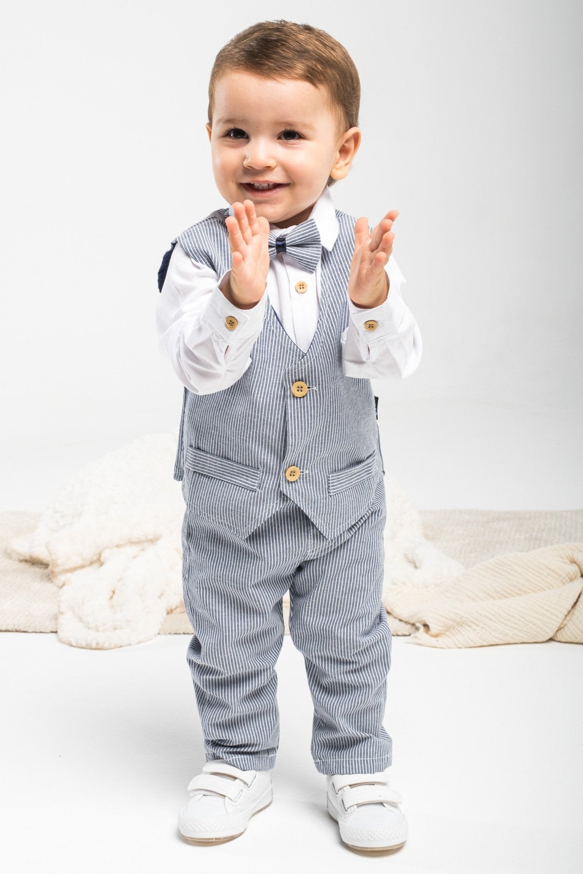 4 Parça Yelekli Gömlekli Erkek Çocuk Takım Elbise Özel Gün Kıyafeti