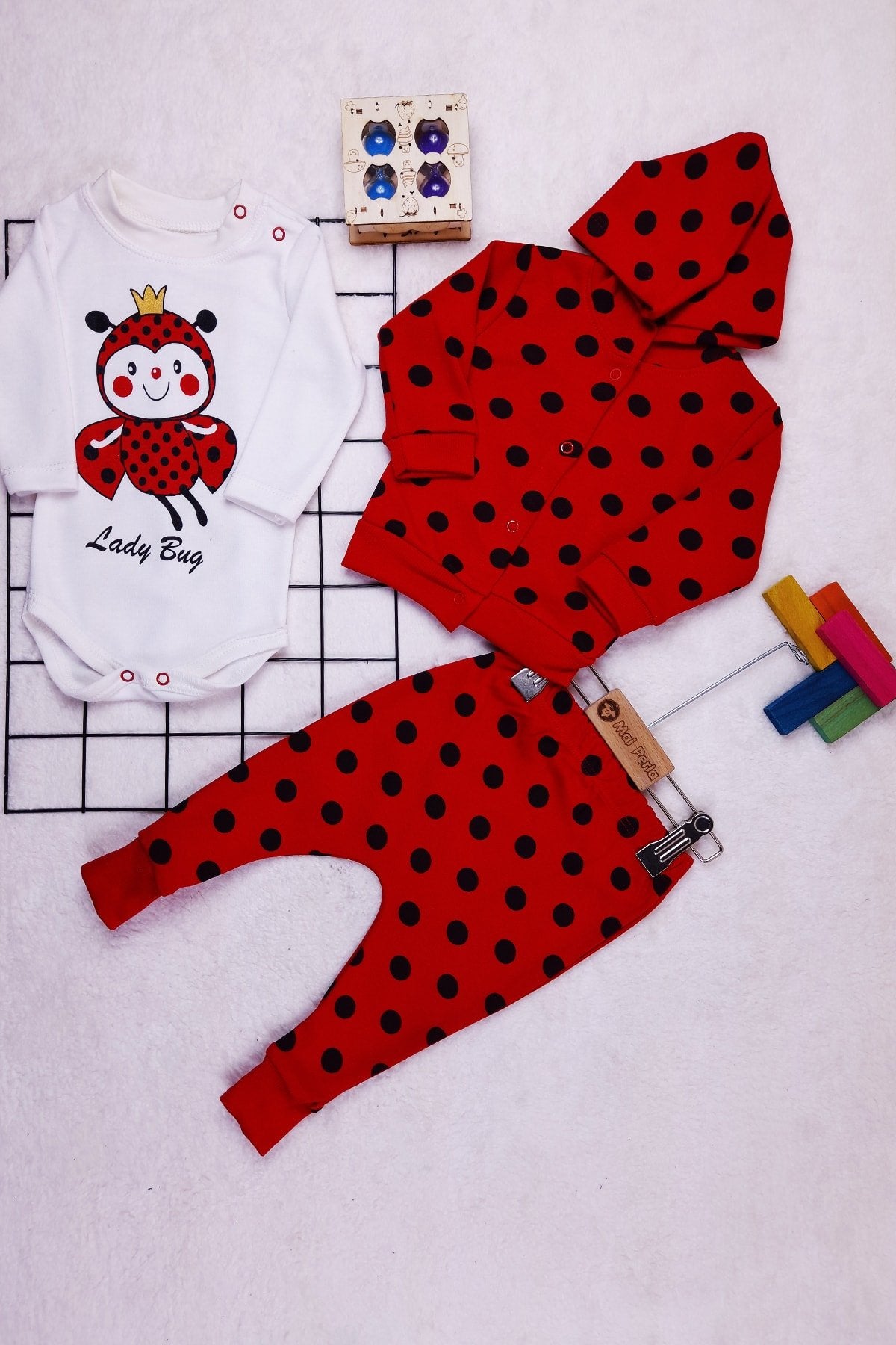 Uğur Böceği Desenli 3'lü Unisex Bebek Takım