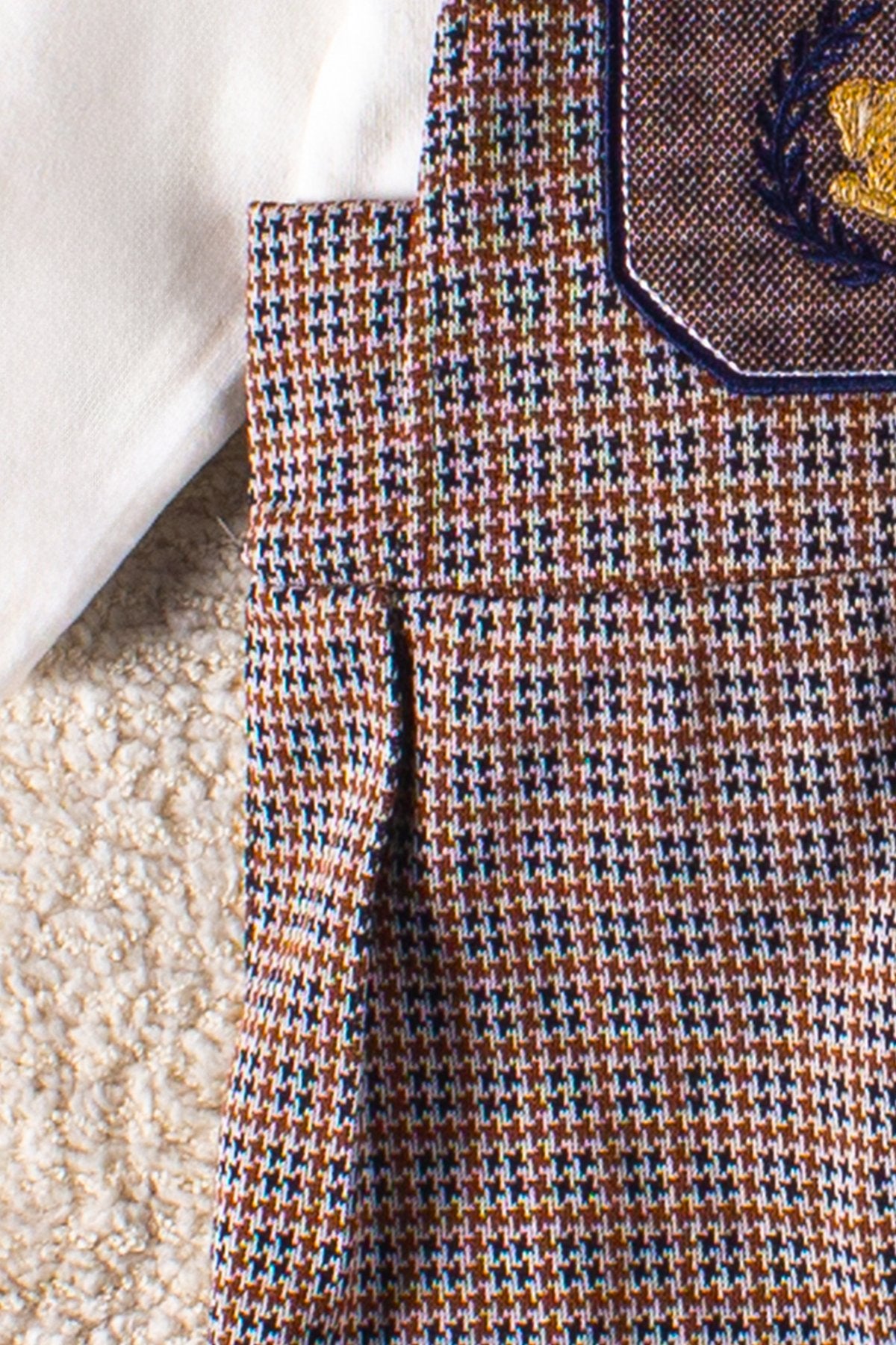 At Nakışlı Kasketli 3 Parça Bebek Takım