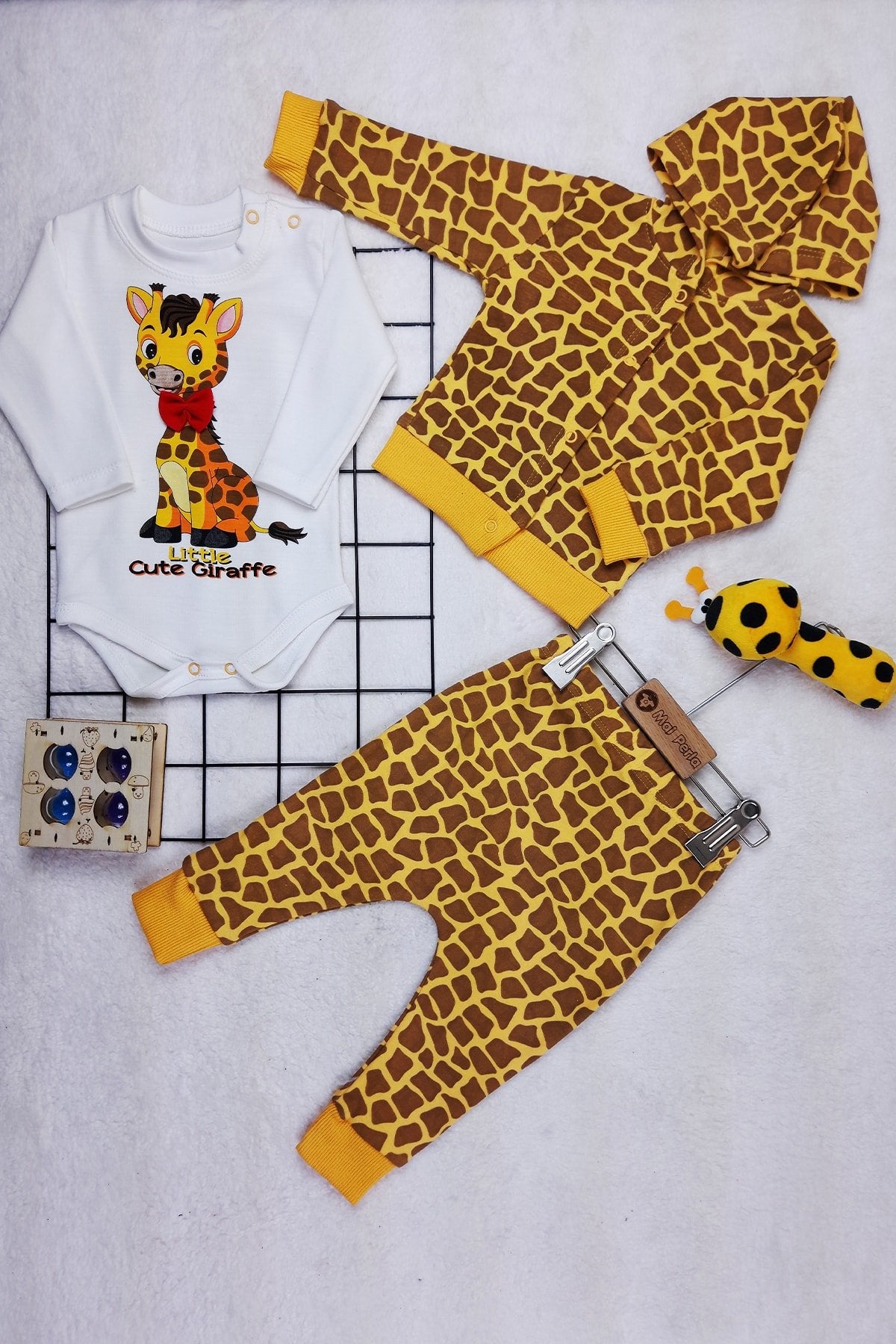 Uğur Böceği Desenli 3'lü Unisex Bebek Takım