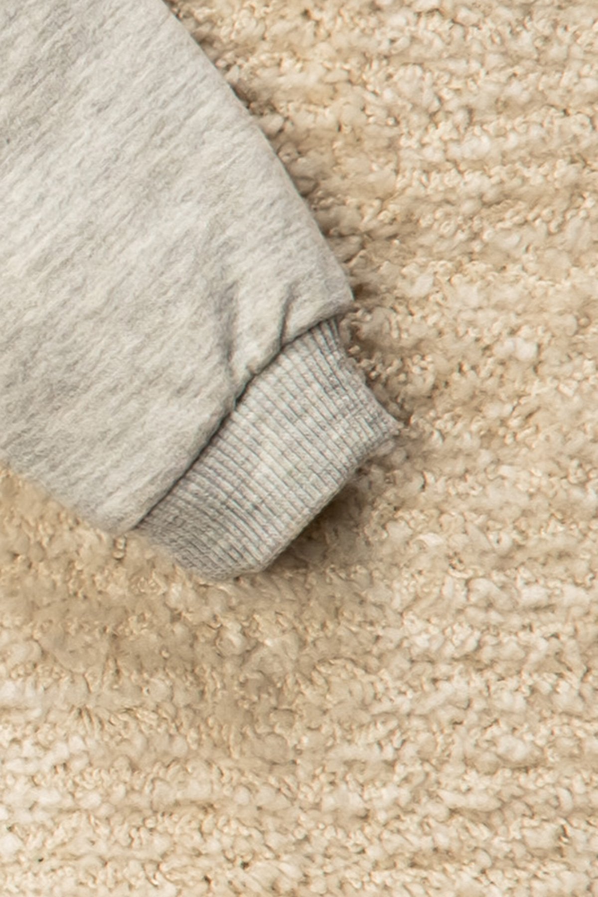 Tavşan Nakışlı  Kulaklı  Tulum