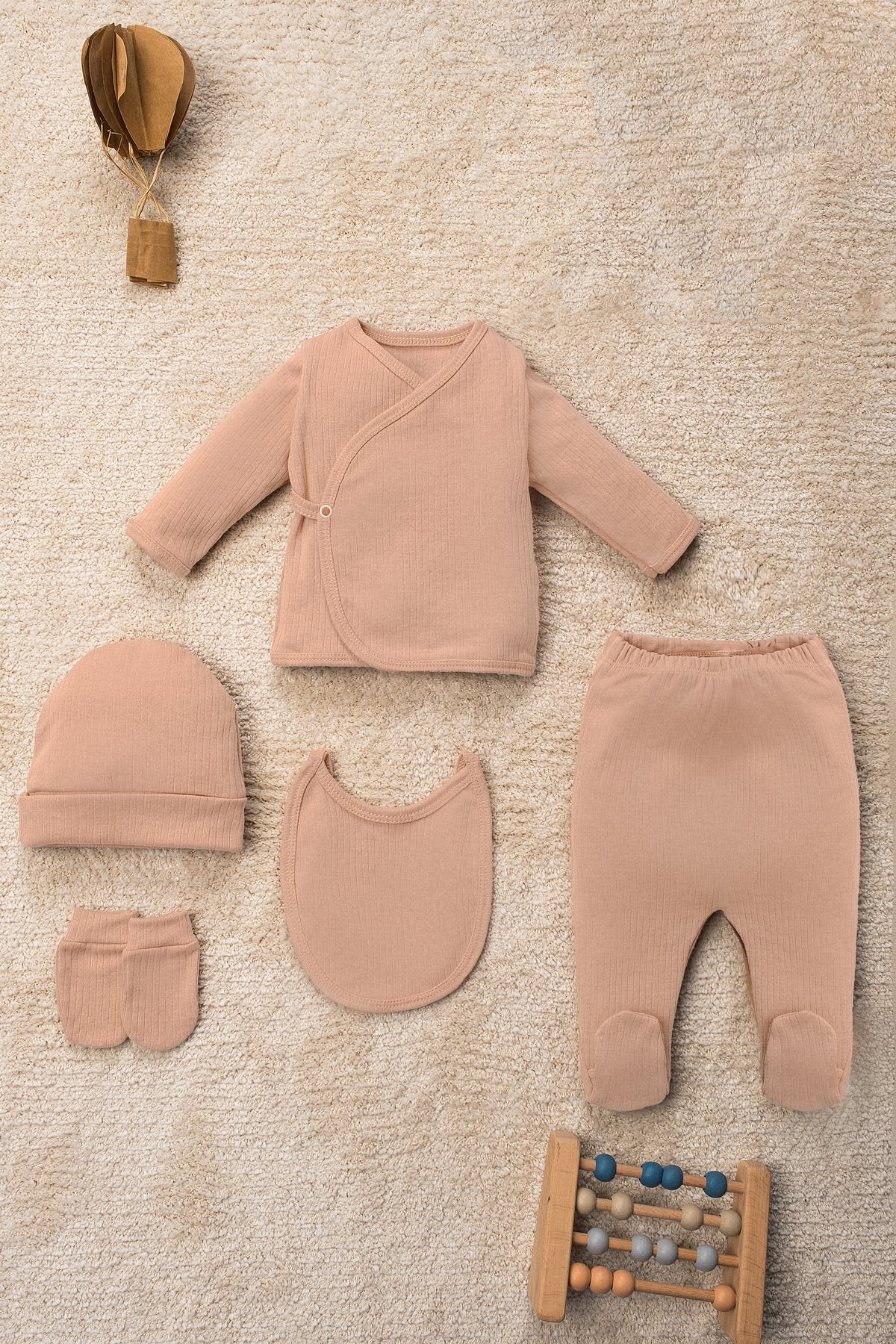 Düz Renk Organik Pamuk Kutulu 5 Parça Hastane Çıkış Seti