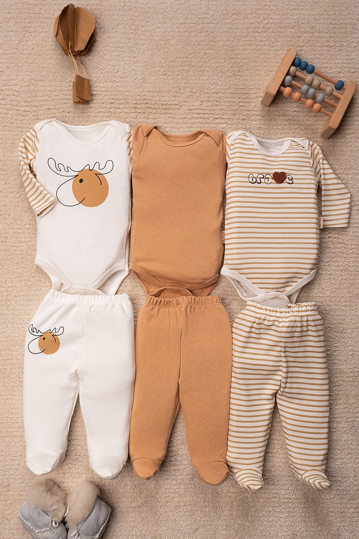 Organik Pamuklu Zıbın Body ve Patikli Alt 6 Parça 3’lü Set Bebek Takımı 0-9 Ay
