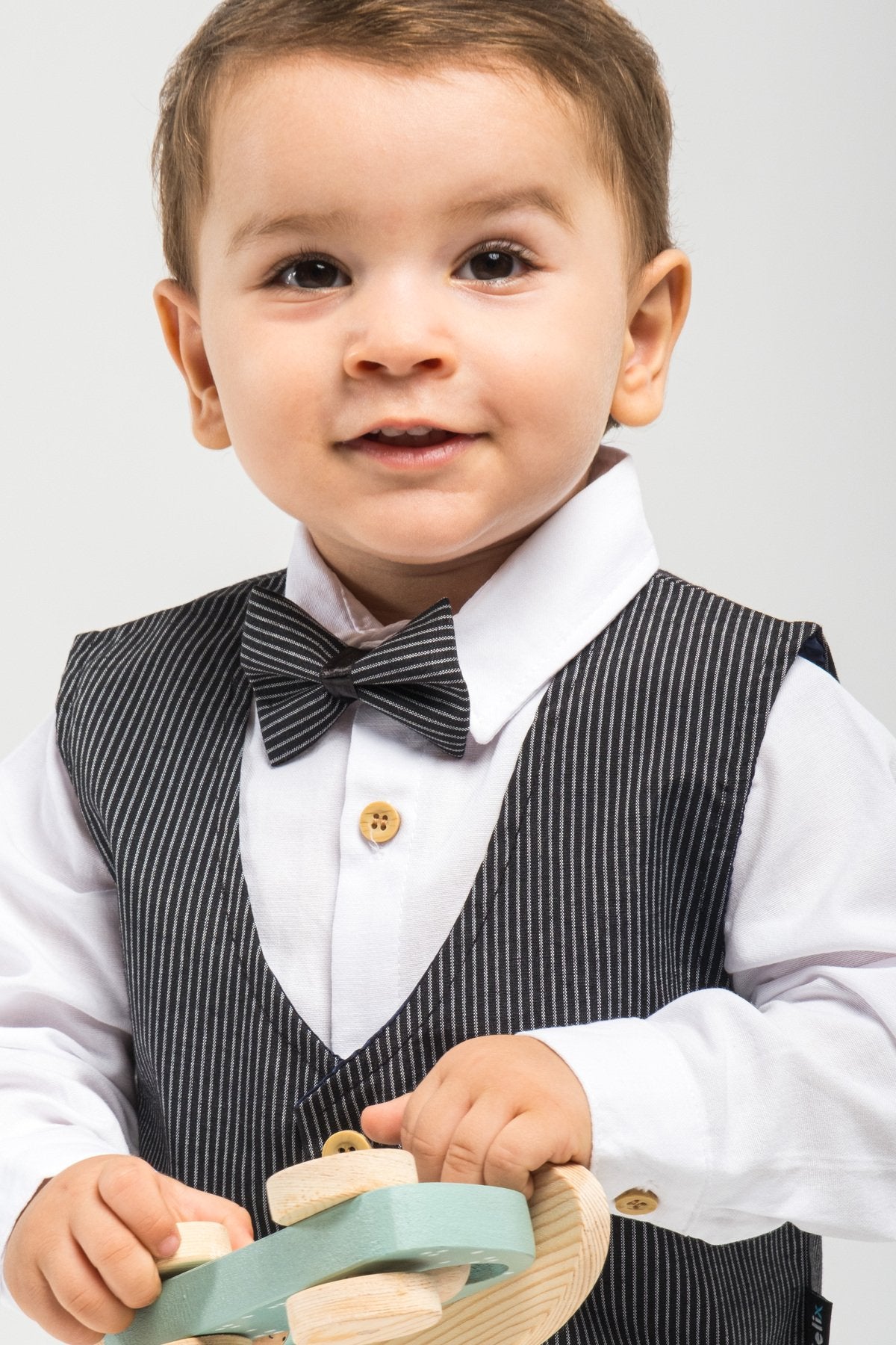 4 Parça Yelekli Gömlekli Erkek Çocuk Takım Elbise Özel Gün Kıyafeti