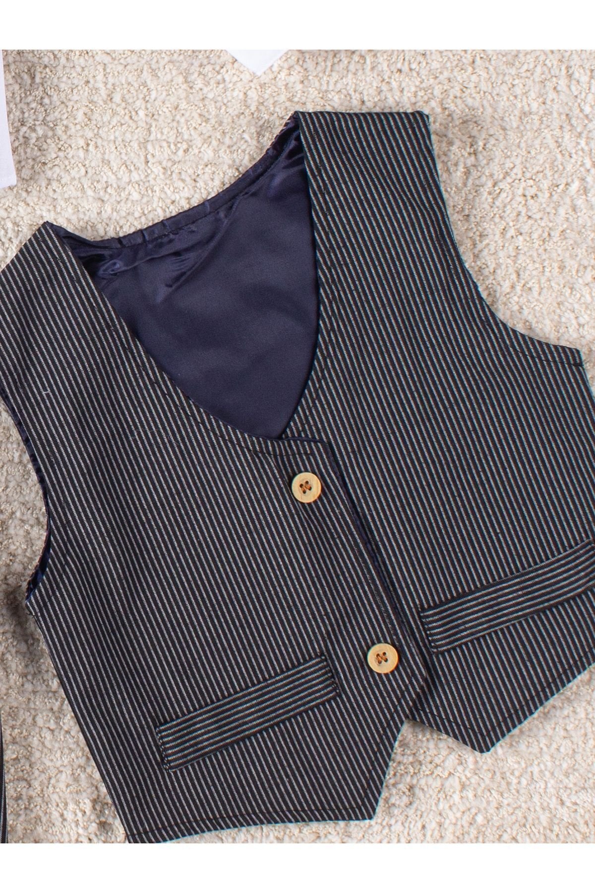 4 Parça Yelekli Gömlekli Erkek Çocuk Takım Elbise Özel Gün Kıyafeti